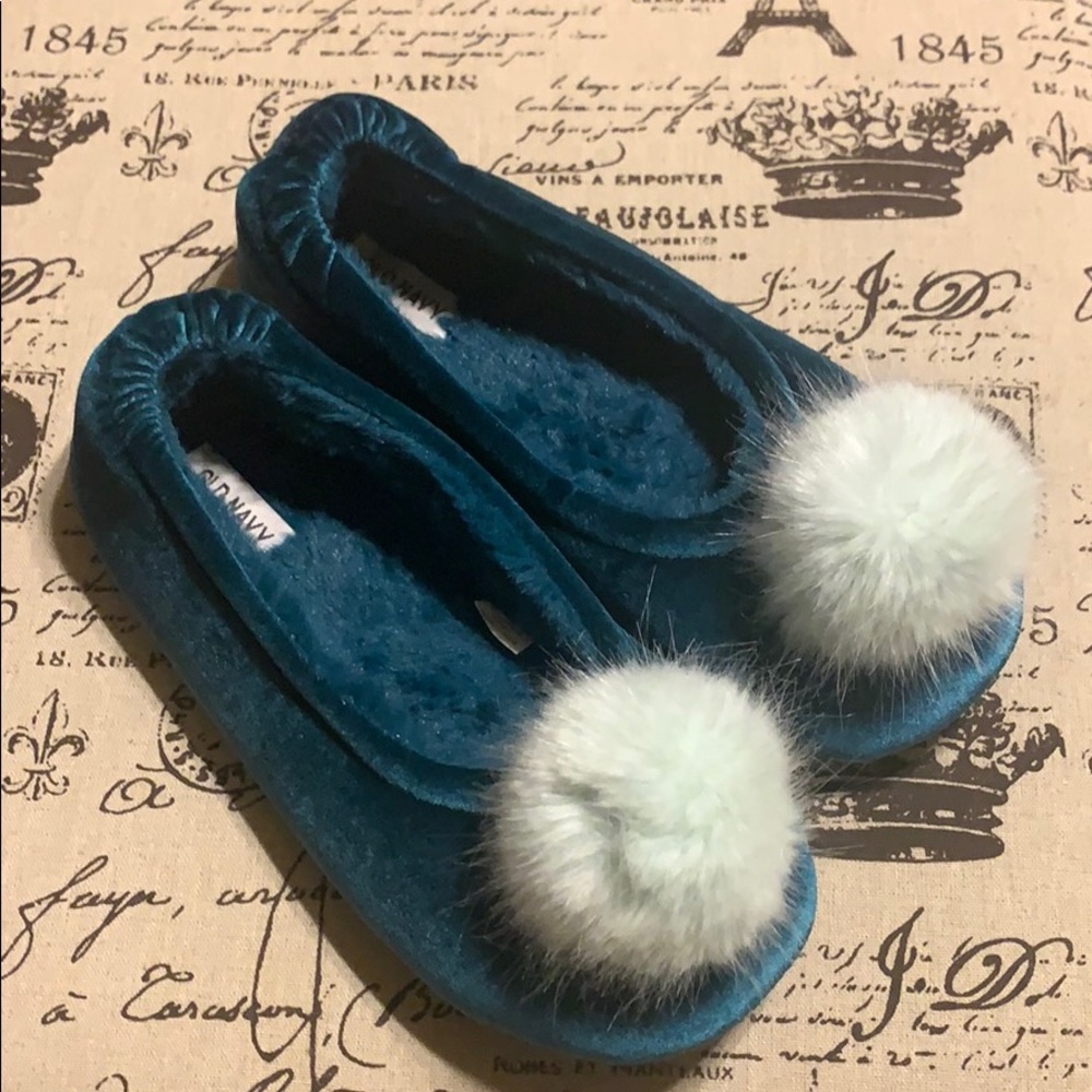 Old Navy Slippers